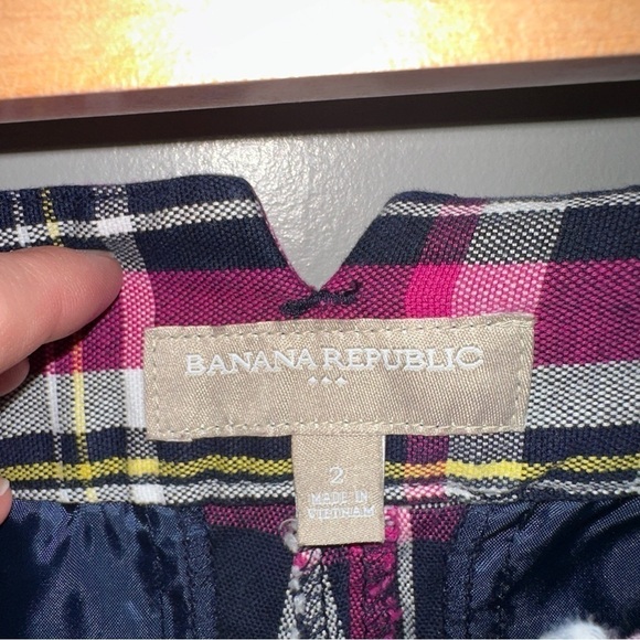Banana Republic Plaid Cotton Shorts - Picture 2 of 4
